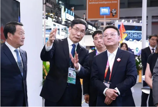 CNBM Participates in the 7th China International Import Expo